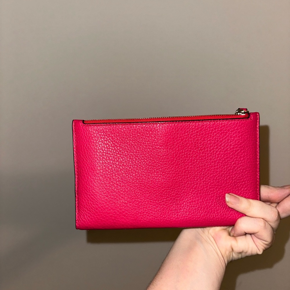 Kate Spade Wallet - Picture 4 of 8